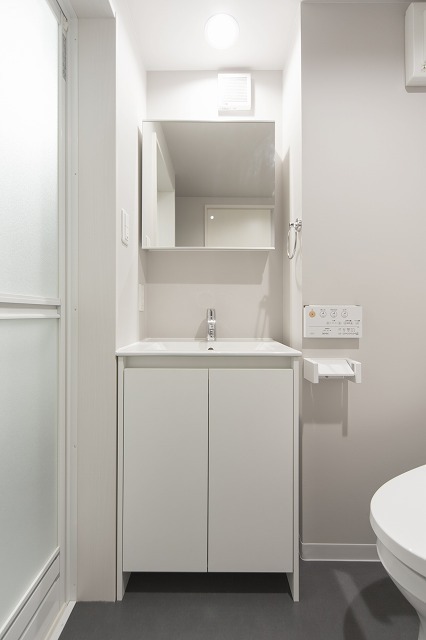 お出かけ前の身支度はこちらでバッチリ