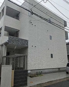 共有のゴミ捨て場もございます。