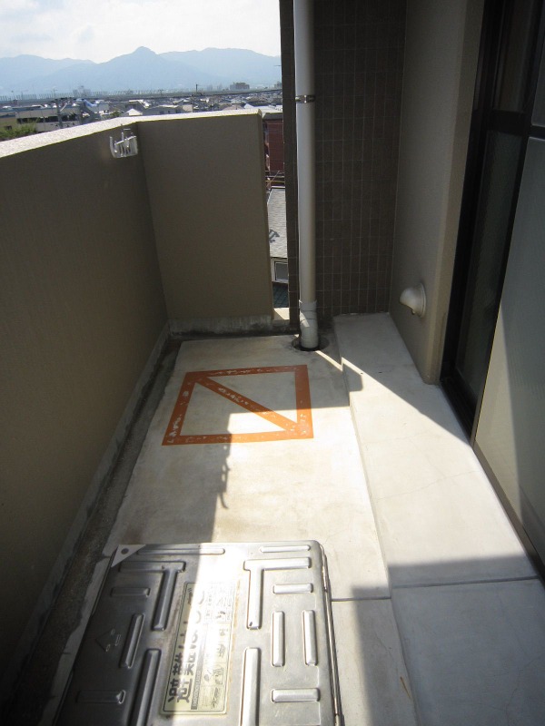 洗濯物はこちらへどうぞ。