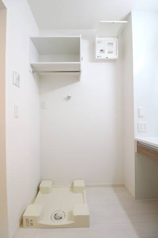 洗濯機は室内に置くことができます。