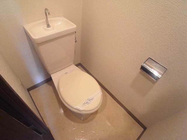 嬉しいバストイレ別です