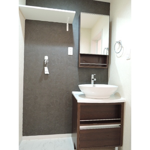 お出かけ前の身支度はこちらでバッチリ