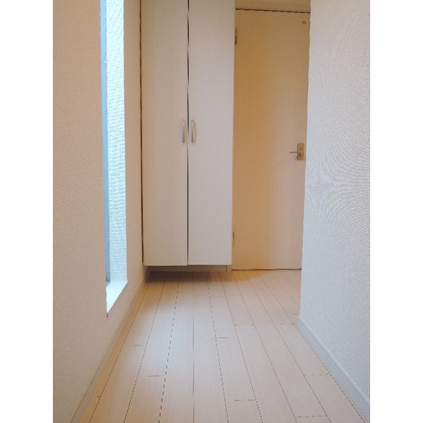 玄関収納もばっちり。