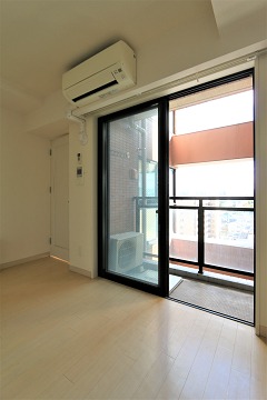 エアコン完備で年中快適です