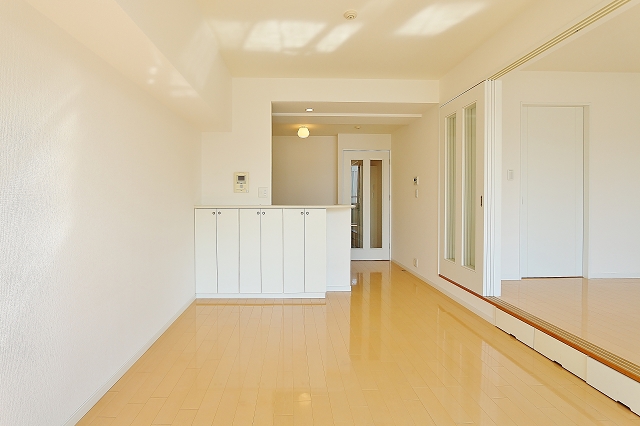 博多駅徒歩5分の好立地です