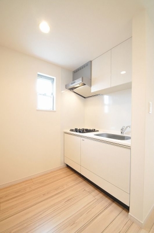 キッチンも清潔感があります。