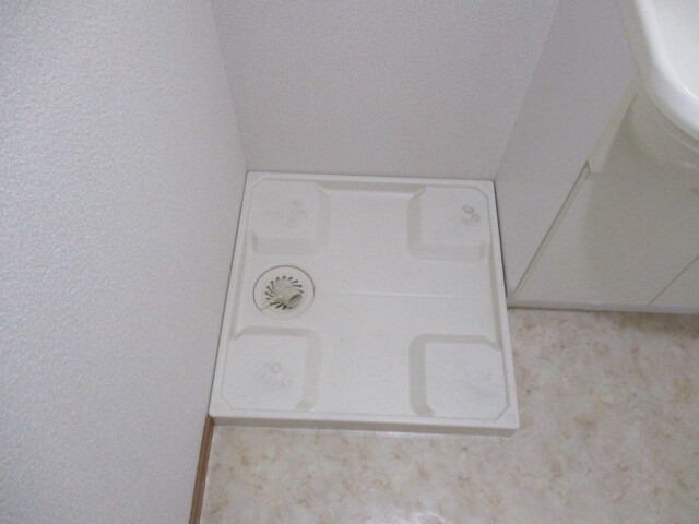 洗濯機は室内に置くことができます。