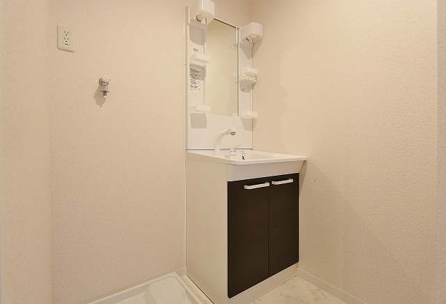 お出かけ前の身支度はこちらでバッチリです