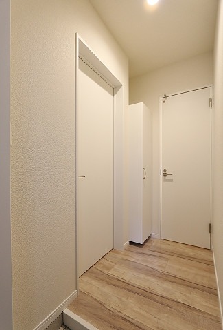 玄関も充分な広さです