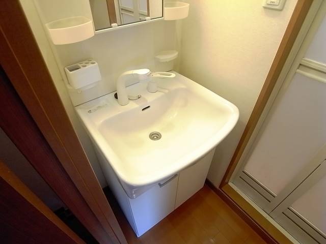 毎朝の身支度はここ。別室参照。