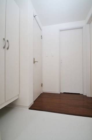 玄関はこのようになっています。