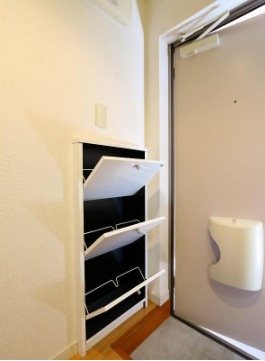 シューズボックスつき。