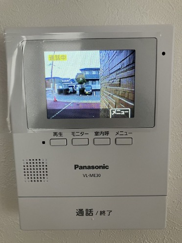 TVモニター付きインターホンで安心です