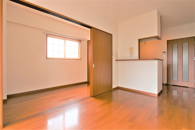 日当たりが良い明るいお部屋ですよ