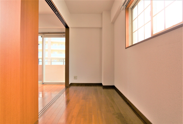 寝室にぴったりの洋室です