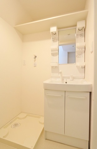 外出前の身だしなみチェックはこちらでどうぞ！