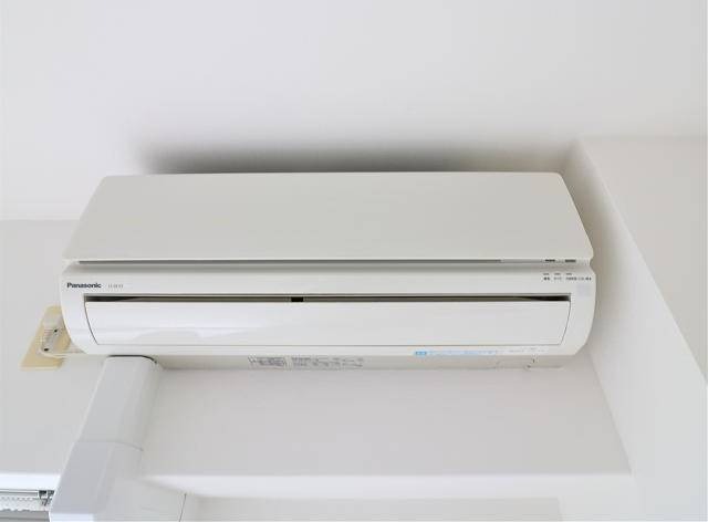 エアコン付きで一年中快適に過ごせます。