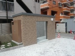 共有のゴミ捨て場もございます。