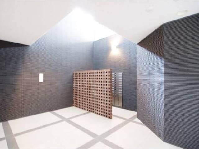 オシャレなエントランスです