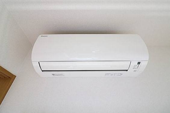 エアコン付きで一年中快適に過ごせます。