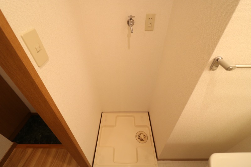 室内洗濯機置場付も完備。