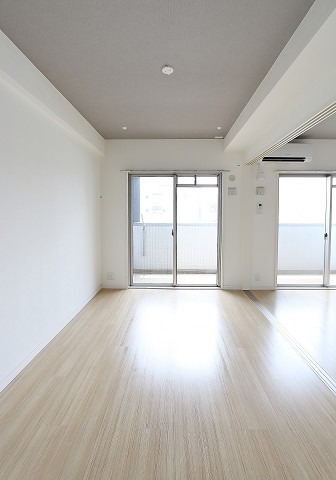 リビング横の洋室は子ども部屋にピッタリ