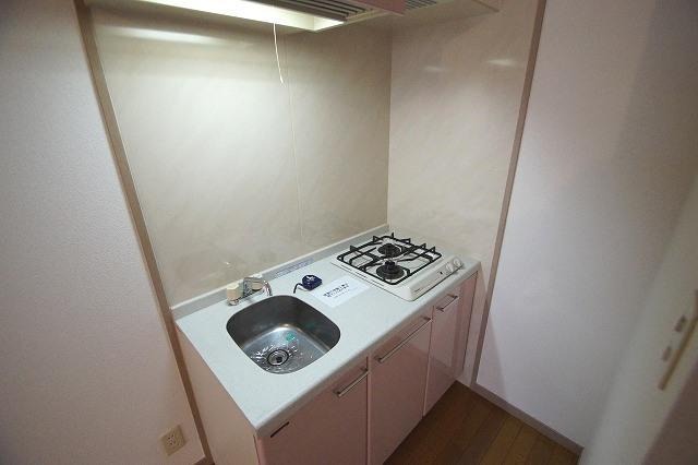 二口コンロで自炊もしやすいですね。