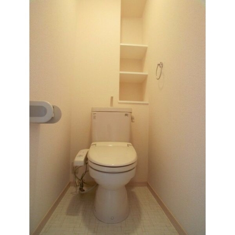 ウォシュレット付きです