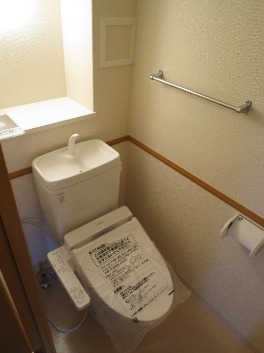 清潔感のあるトイレです