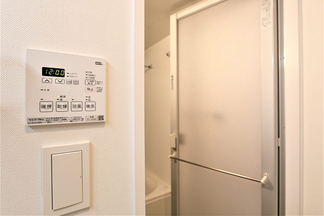 雨の日も安心の浴室乾燥機付です