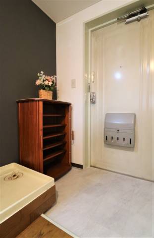 玄関はこのようになっています。