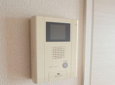 モニター付きで安心ですね。