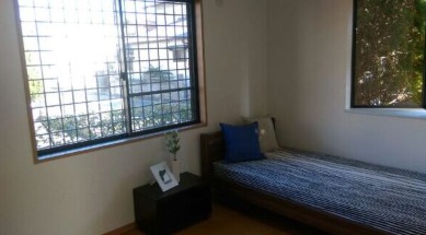 こちら寝室にいかがでしょうか。