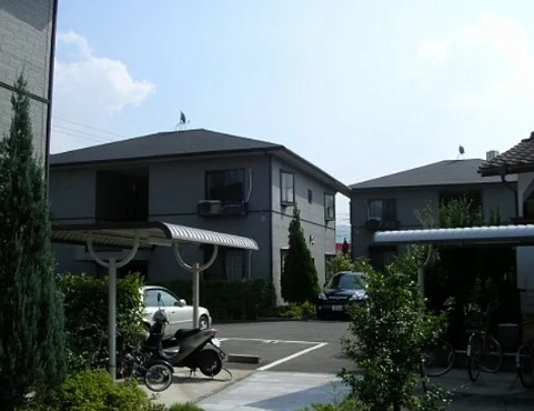 駐車所に空きもございます。