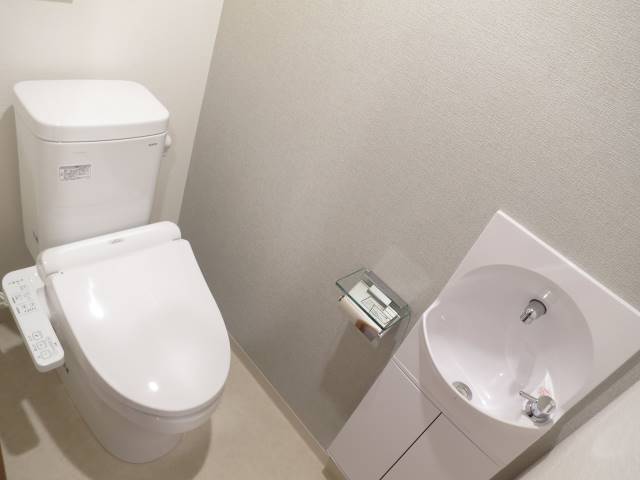 もちろんウォシュレット完備