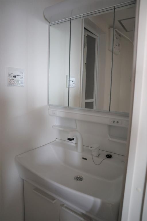 お出かけ前の身支度はこちらでバッチリです