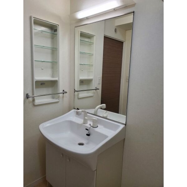 お出かけ前の身支度はこちらでバッチリです