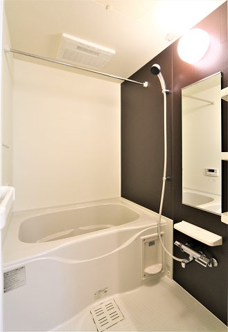 日々の疲れを癒せるバスルームです