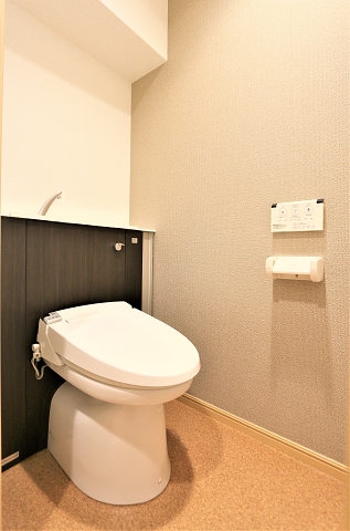 清潔感のあるトイレです