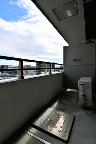 広々としたバルコニーです