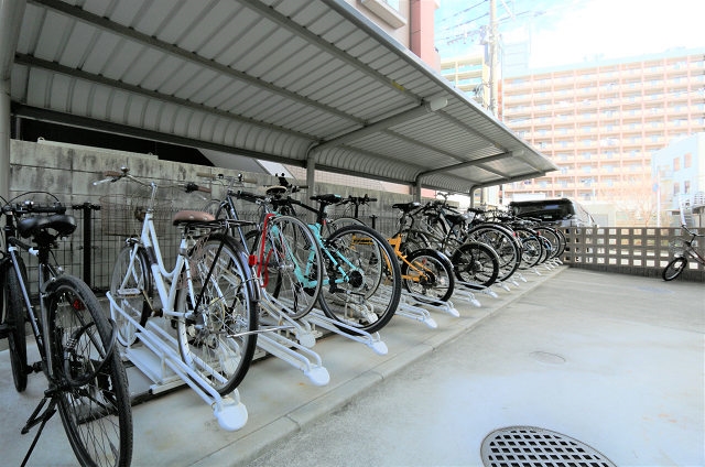 キレイに駐輪出来る駐輪場です