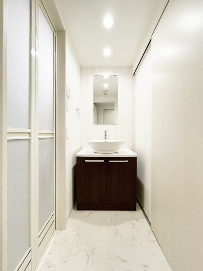 外出前の身だしなみチェックはこちらでどうぞ！