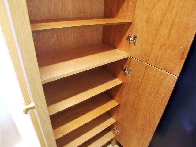 玄関収納もばっちりです。