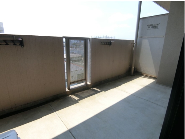 洗濯物はこちらへ