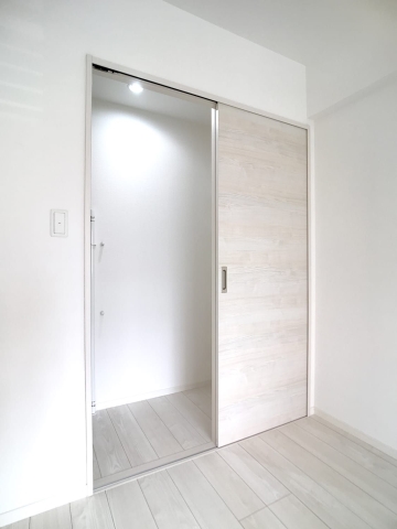 たっぷり収納できるクローゼットです