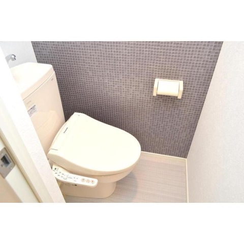 嬉しい温水洗浄便座機能付き