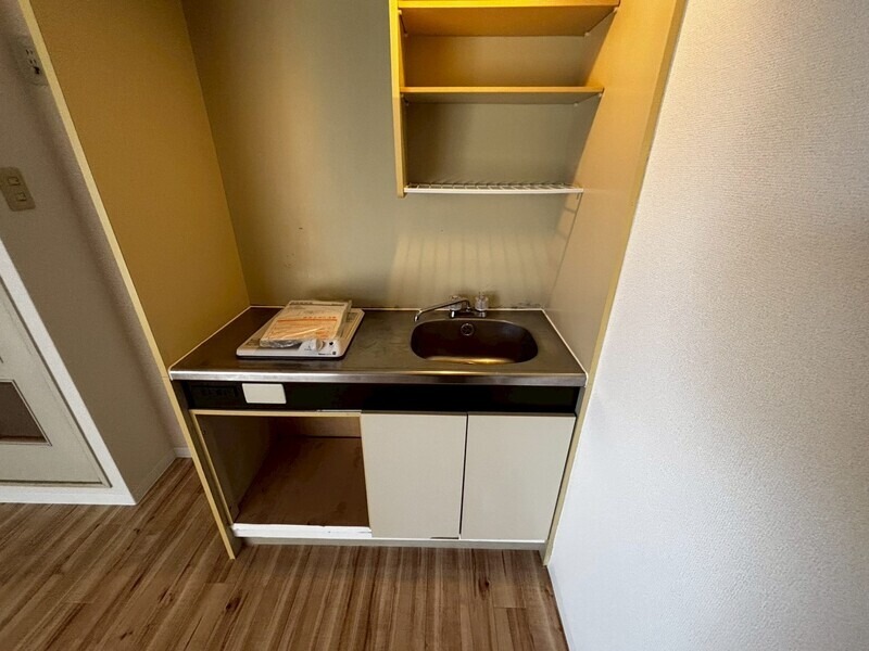 嬉しいコンロ備え付けです