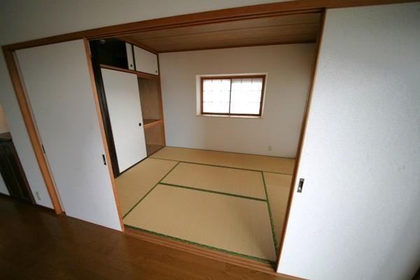 和室があり、お子さんが転んでも大丈夫！