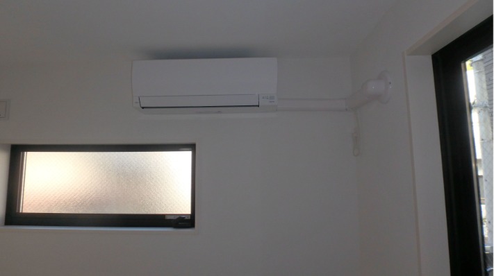 エアコン付きで年中快適に過ごせますね