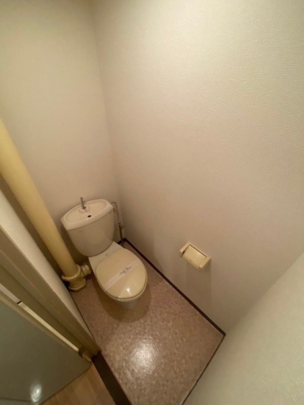 清潔感のあるトイレです